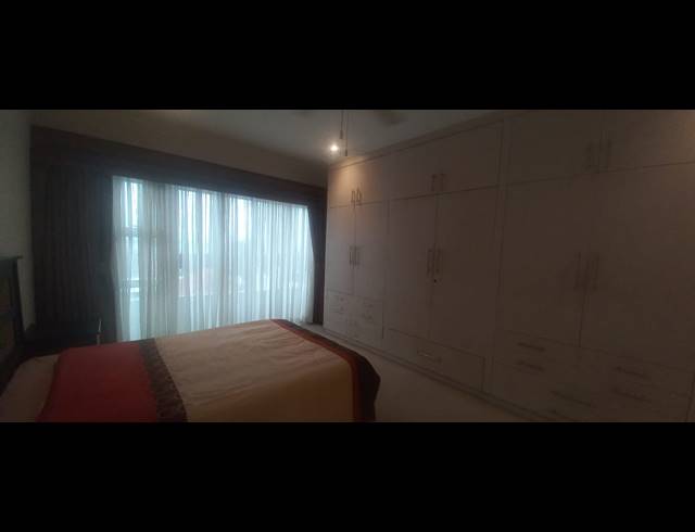 3 BEDROOM FLAT TO LET IN GLENWOOD